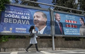 تقدم حزب العدالة والتنمية الحاكم بنسبة 35.8% في الانتخابات البرلمانية التركية