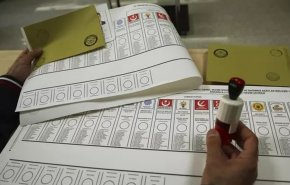 ائتلاف اردوغان اکثریت کرسی های پارلمانی را کسب کرد