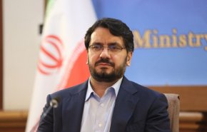 وزير الطرق واعمار المدن الإيراني يتوجه إلى الإمارات