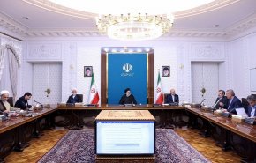 المجلس الأعلى للتنسيق الاقتصادي يزيد صلاحيات المركزي الإيراني في مجال العملة الأجنبية
