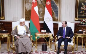 گفت وگوی سلطان عمان با رئیس جمهور مصر درباره مسائل منطقه‌ای