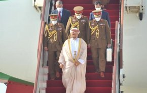 سلطان عمان به تهران آمد