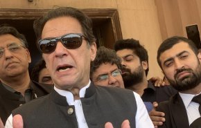 الافراج عن رئيس الوزراء الباكستاني السابق عمران خان بكفالة