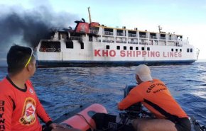 آتش گرفتن کشتی فیلیپینی با ۱۲۰ سرنشین در دریا