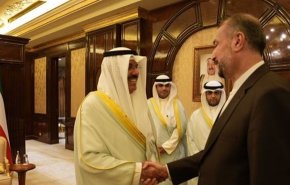 أميرعبد اللهيان يلتقي رئيس وزراء الكويت