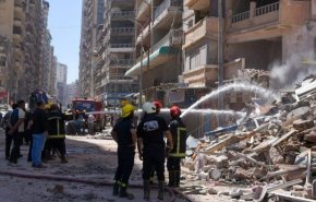 انهيار عقار مكون من 14 طابقا في الإسكندرية بمصر..تسجيل أربع إصابات