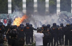 ویدیو؛ تداوم شعله های خشم در فرانسه به رغم فرمان منع رفت و آمد/ ۴۷۱ نفر دیشب دستگیر شدند
