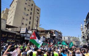 مسيرة في عمّان دعما للمقاومة الفلسطينية وانتصارا لجنين

