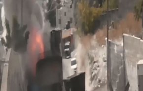  فیلمی از لحظه انفجار لودر ارتش صهیونیستی در جنین