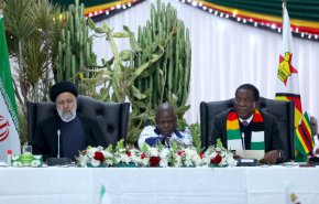 آیت الله رئیسی: ایران و زیمبابوه مصمم به گسترش سطح روابط تجاری و اقتصادی هستند