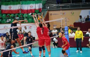 فتيان الكرة الطائرة الايرانية ينتزعون بطولة اسيا بجدارة