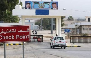 سورية تمنع دخول البضائع الأردنية رغم إعادة فتح معبر نصيب