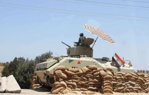 حمله تروریست ها به نیروهای مصری در سینا؛ ۴ کشته و ۲۱ نفر زخمی شدند