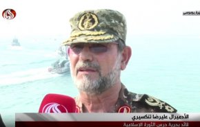 فرمانده دریایی سپاه: موظف به دفاع از جزایر خلیج فارس هستیم