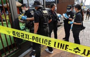 یک مهاجم کره ای با خودرو و سلاح سرد 13 شهروند را مجروح کرد+ویدیو