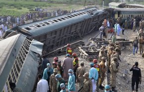 قربانیان خروج قطار مسافری در پاکستان به 30 کشته و 100 مجروح رسید
