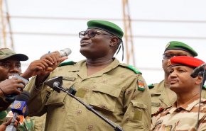 إيكواس ستعقد قمة بعد انتهاء المهلة الممنوحة للإنقلابيين في النيجر