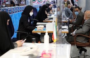 أكثر من 35 ألف شخص يسجلون للترشيح للانتخابات البرلمانية الايرانية حتى الآن