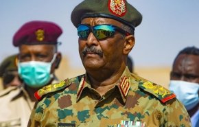 فرمانده ارتش سودان در تدارک تشکیل دولت اضطراری  
