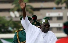 رئيس نيجيريا يؤكد على حل أزمة النيجر سلميا 