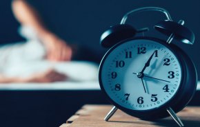 دراسة جديدة تكشف أهمية الحفاظ على أوقات ثابتة للنوم والاستيقاظ