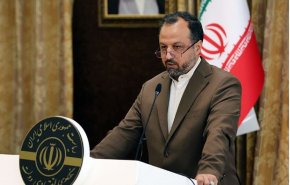 وزیر الاقتصاد: الاقتصاد الإيراني يسجل نموا بنسبة 4 بالمائة
