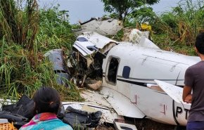 مصرع 14 سائحا برازيليا في الأمازون نتيجة تحطم طائرة ركاب+ فيديو