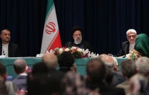 رئيسي يوعز بإزالة العوائق أمام النشاط الاقتصادي للإيرانيين المقيمين في الخارج داخل البلاد