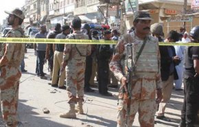عشرات الشهداء والجرحى بتفجيرين استهدفا مسجدين في باكستان
