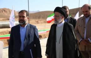 سفر رئیس جمهور به استان اصفهان/ آغاز اجرای مرحله دوم انتقال آب از دریای عمان به اصفهان