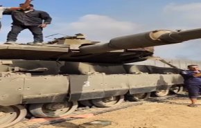 شاهد.. سيطرة المجاهدين على دبابة ميركافاه الإسرائيلية