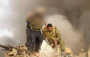 شاهد: صورة وبيانات لجندي اسرائيلي أسير قتل بقصف الاحتلال على غزة 