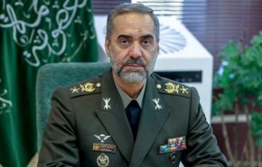 وزير الدفاع الايراني يزور طاجيكستان غدا