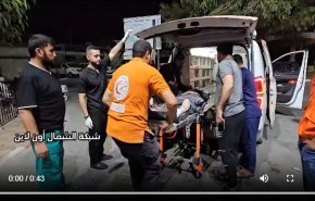 انتقال کودک مجروح به بیمارستانی در شمال غزه + ویدئو 