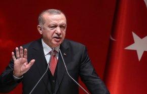 أردوغان يعلن أنه سيقطع إتصالاته برئيس وزراء الكيان الإسرائيلي