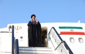 الرئيس الإيراني يغادر إلى طاجيكستان