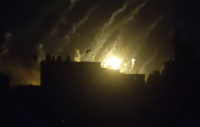 بمباران شدید اطراف بیمارستان الشفاء با بمب های ممنوعه فسفری+ ویدیو