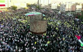 مسيرة جماهيرية حاشدة بمختلف المدن الإيرانية نصرة للشعب الفلسطيني