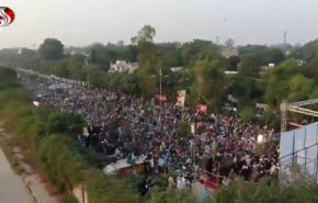تظاهرات غاضبة في مدينة لاهور الباكستانية دعما لفلسطين