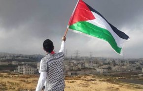 مشارکت شهروندی از غزه در مراسم استقبال از اسرای آزادشده در کرانه‌باختری+فیلم