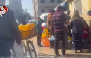 گزارش العالم از رنج فلسطینیان دیر البلح در غزه+ ویدیو