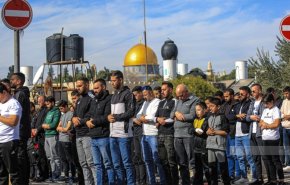 صلاة جمعة مسجد الأقصی تقام في شوارع القدس 