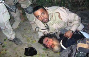 ماذا كان يحمل صدام حسين لحظة اعتقاله في تكريت؟!