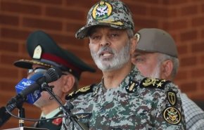 قائد عام جيش ايران: دماء الشهداء ضمان لأمن وسلامة شعبنا