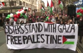 بريطانيا ..متضامنون مع غزة يقررون الغاء احتفالاتهم بعيد الميلاد 