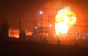 آتش‌سوزی گسترده در پالایشگاه اربیل عراق + فیلم