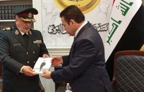 رئيس جامعة الدفاع الوطني الإيراني يلتقي مستشار الأمن القومي العراقي + صور