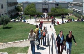 نصف طلاب الجامعات الإسرائيلية غير قادرين على دفع الرسوم الدراسية 