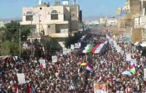 راهپیمایی گسترده یمنی‌ها در صعده در حمایت از غزه + فیلم