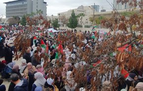آلاف الأردنيين يطالبون بوقف العدوان على غزة